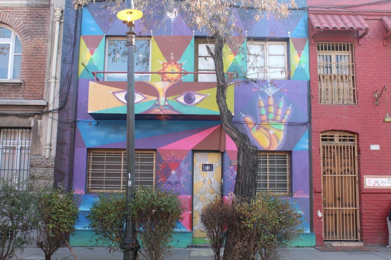 Wild Santiago Hostel Exterior photo